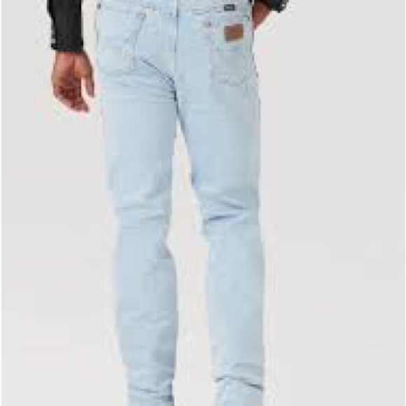 Wrangler Other - Men's WRANGLER Light Stone wash Blue Jeans